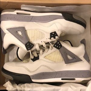 Jordan 4